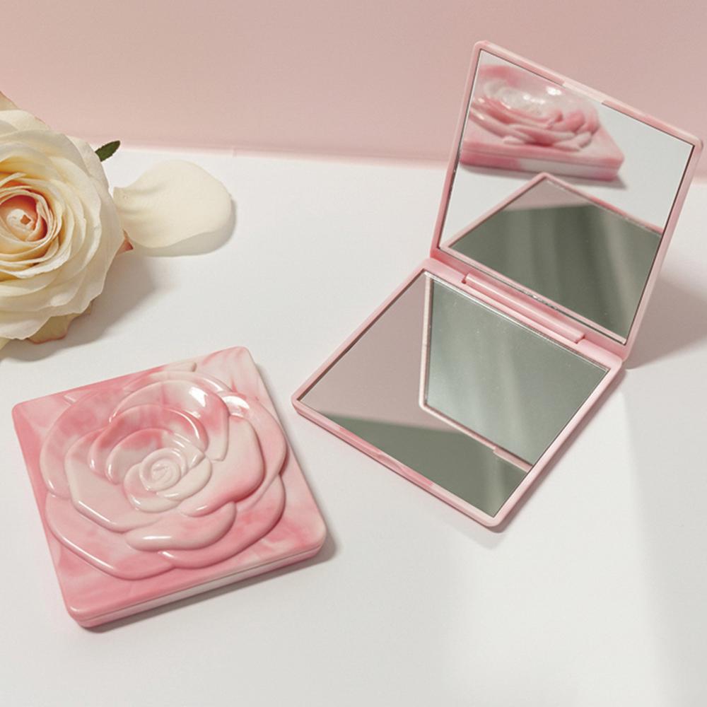 7cm Square Rose Mirror with Storage Bag Lady Portable Handheld Folding Mirror Dressing Table Makeup Accessories рожевий
7cm Square Rose Mirror with Storage Bag Lady Portable Handheld Folding Mirror Dressing Table Makeup Accessories рожевий