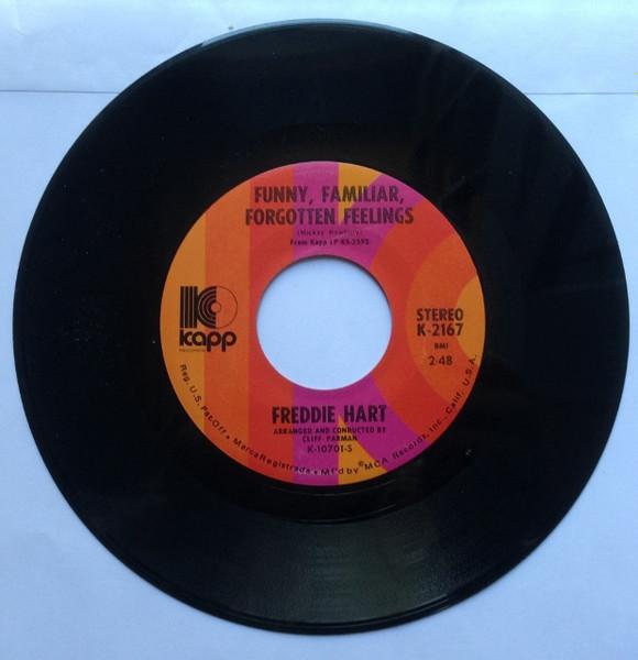 7inch Record FREDDIE HART Funny Familiar Forgotten Feelings K2167 Kapp Records 1972 US CountryFolk Used
7inch Record FREDDIE HART Funny Familiar Forgotten Feelings K2167 Kapp Records 1972 US CountryFolk Used