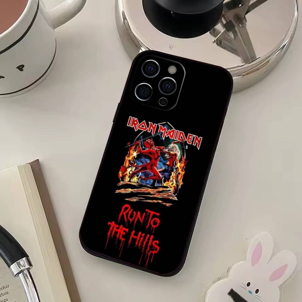 R-Run-To-The-H-Hills-Iron-M-MaidenES Чехол для телефона Для iPhone17,16,15,14,13,12,11 Plus,Pro Max Мягкий Черный Чехол iPhone13
R-Run-To-The-H-Hills-Iron-M-MaidenES Чехол для телефона Для iPhone17,16,15,14,13,12,11 Plus,Pro Max Мягкий Черный Чехол iPhone13