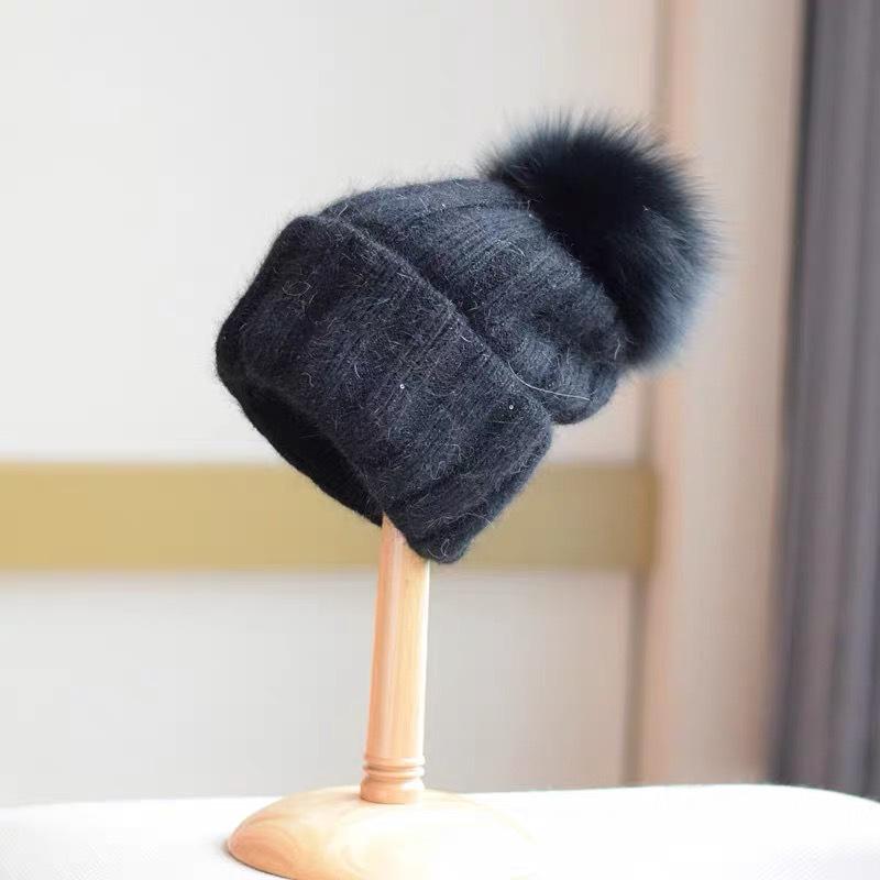 Iceland Fox Hairball~ Winter Thickened Double Warm Rabbit Hair Knitted Hat Sweet Small Fragrant Sequin Wool Hat One size fits all (elastic) чорний
Iceland Fox Hairball~ Winter Thickened Double Warm Rabbit Hair Knitted Hat Sweet Small Fragrant Sequin Wool Hat One size fits all (elastic) чорний