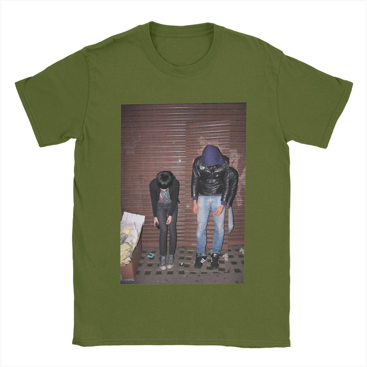 Men T-Shirts Crystal Castles Hipster Pure Cotton Tees Short Sleeve T Shirt Round Neck Clothes Plus Size 4XL
Men T-Shirts Crystal Castles Hipster Pure Cotton Tees Short Sleeve T Shirt Round Neck Clothes Plus Size 4XL