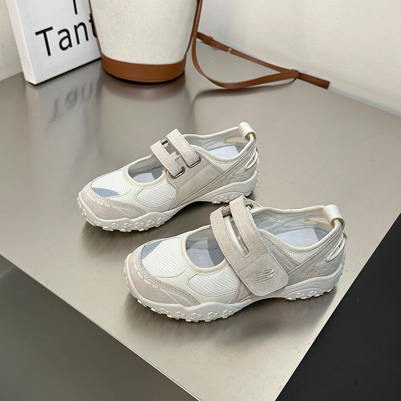 Супермягкие и дышащие тонкие сетчатые туфли для балетных тренировок на платформе женские весна-лето 2025 на липучке с неглубоким вырезом спортивная и повседневная обувь 40
Супермягкие и дышащие тонкие сетчатые туфли для балетных тренировок на платформе женские весна-лето 2025 на липучке с неглубоким вырезом спортивная и повседневная обувь 40