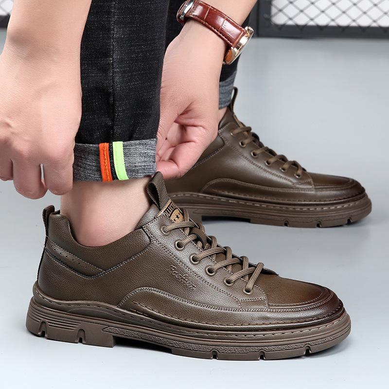 Men s shoes spring 2025 leather soft-soled sports casual shoes trend British style versatile leather shoes men increase height 38
Men s shoes spring 2025 leather soft-soled sports casual shoes trend British style versatile leather shoes men increase height 38