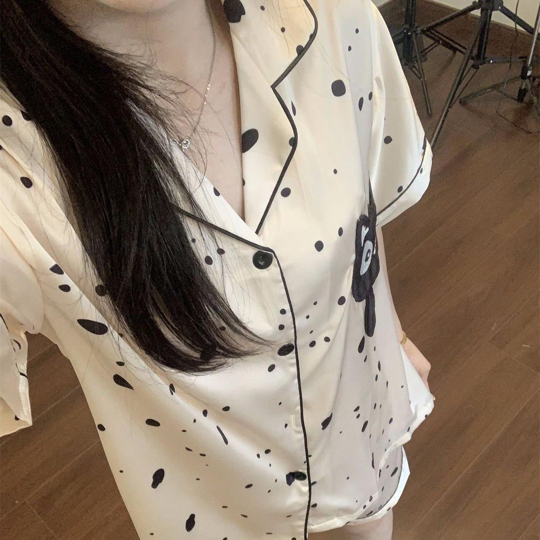 Polka dot cat pajamas women s summer new ins style Japanese short-sleeved shorts student loungewear suit can be worn outside S recommended weight 35-40kg
Polka dot cat pajamas women s summer new ins style Japanese short-sleeved shorts student loungewear suit can be worn outside S recommended weight 35-40kg