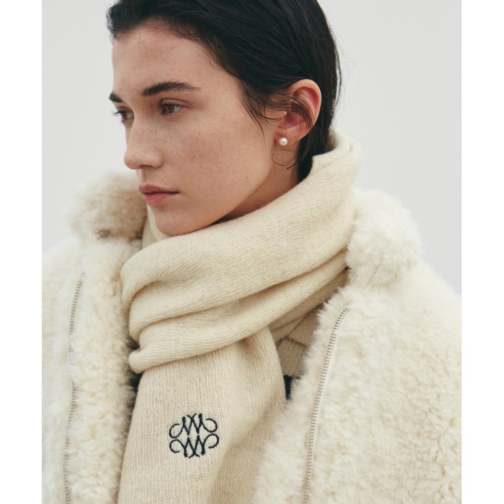 НИКНИКОЛЬ НИКОЛЬ ПРЕМИУМ ШЕРСТЯНОЙ МУФЕЛЬКРЕМОВЫЙ
НИКНИКОЛЬ НИКОЛЬ ПРЕМИУМ ШЕРСТЯНОЙ МУФЕЛЬКРЕМОВЫЙ