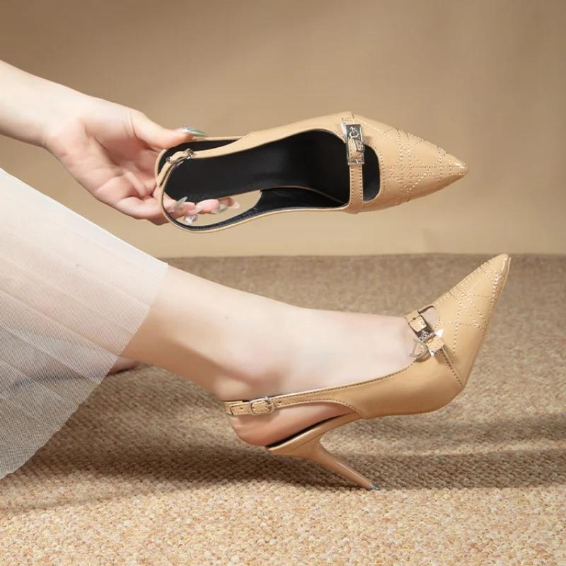 Мода 2024 года. Туфли на высоком каблуке. Пряжка. Неглубокий острый нос. Туфли на шпильках с ремешком сзади. Босоножки без застежек. Сексуальные блестящие кожаные туфли. 40 хаки
Мода 2024 года. Туфли на высоком каблуке. Пряжка. Неглубокий острый нос. Туфли на шпильках с ремешком сзади. Босоножки без застежек. Сексуальные блестящие кожаные туфли. 40 хаки