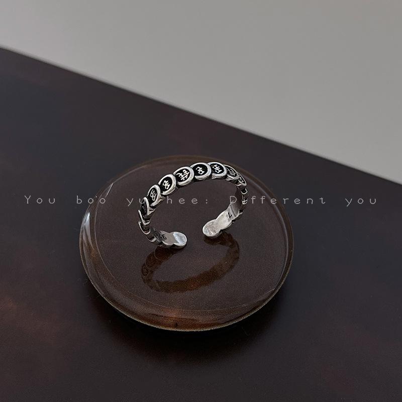 Всегда выигрывай артефактное кольцо маджонг: Ретро Унисекс Мода God of War для Указательного Пальца Adjustable
Всегда выигрывай артефактное кольцо маджонг: Ретро Унисекс Мода God of War для Указательного Пальца Adjustable