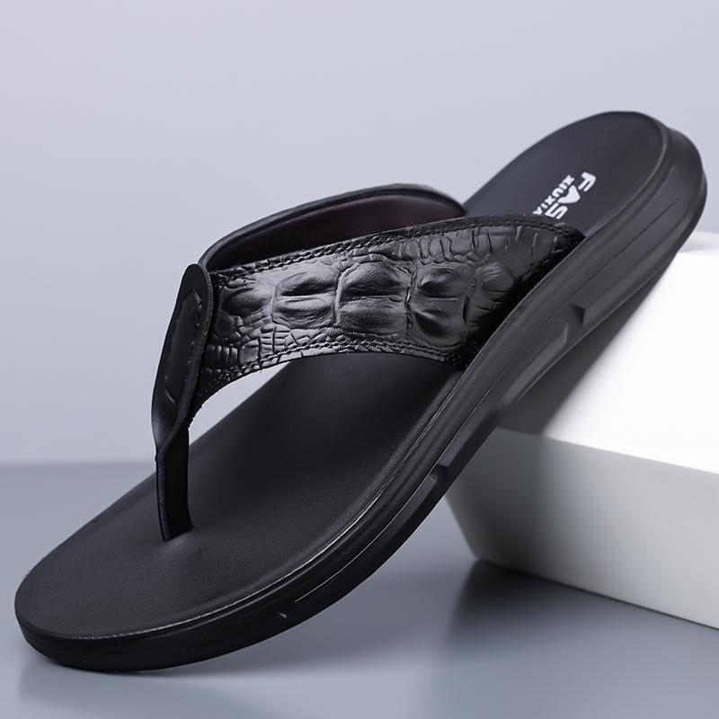 Slippers Men Flip-Flops Men Beach Slippers Brown Sandals Outdoor Comfortable Shoes N-Slip Men Shoes 44 чорний
Slippers Men Flip-Flops Men Beach Slippers Brown Sandals Outdoor Comfortable Shoes N-Slip Men Shoes 44 чорний
