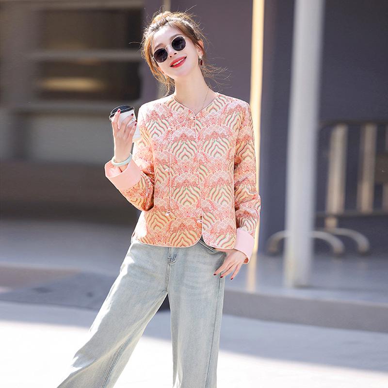 2025 Women s Retro Chinese Style Coat - Spring/Autumn Fashion Top YW8990 XL (60-65 kg)
2025 Women s Retro Chinese Style Coat - Spring/Autumn Fashion Top YW8990 XL (60-65 kg)