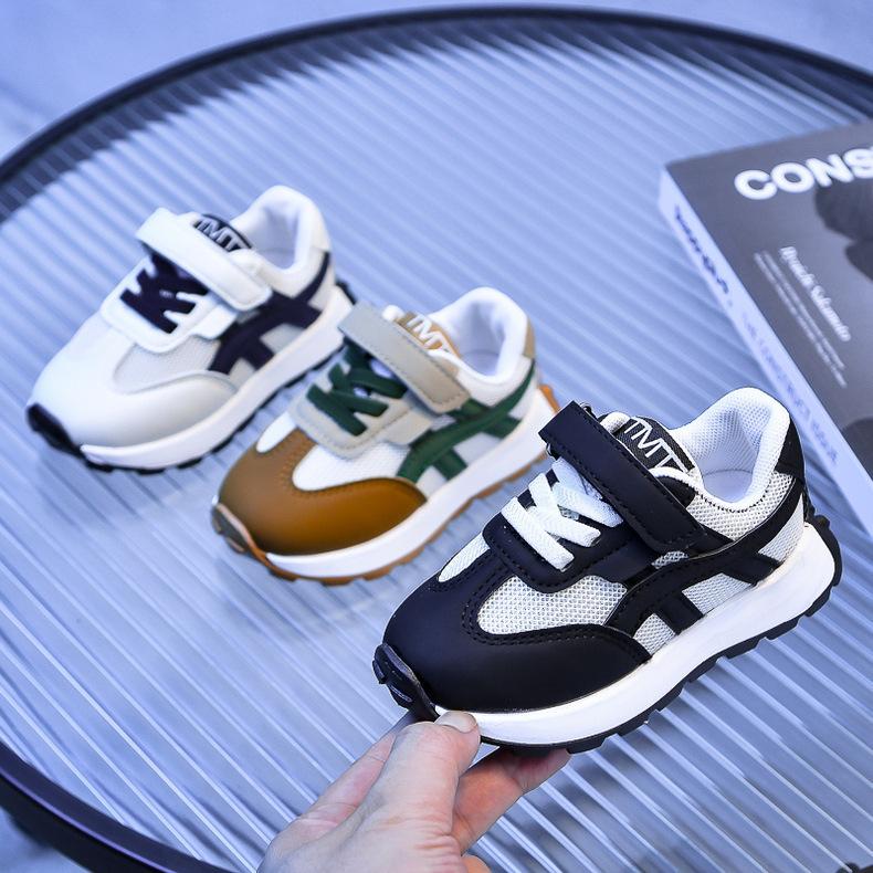 Children s Sports Soft Breathable and Comfortable Shoes for Boys and Girls Running Shoes 35 коричневий
Children s Sports Soft Breathable and Comfortable Shoes for Boys and Girls Running Shoes 35 коричневий
