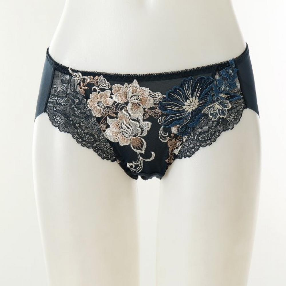 Wacoal Salute Dazzling Embroidery Glamorous Ham Panty Dpt0467h Pink/105
Wacoal Salute Dazzling Embroidery Glamorous Ham Panty Dpt0467h Pink/105