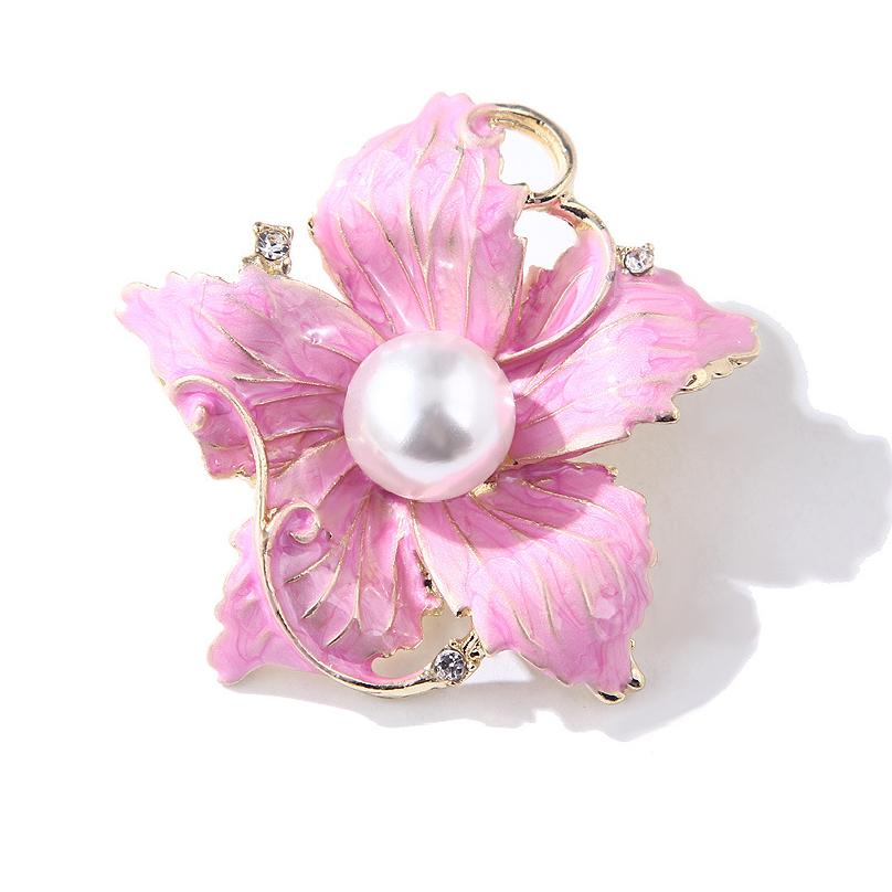 Creative Cute Alloy Dripping Oil Plant Pearl Brooch Personality Anti-glare Buckle Brooch for Women рожевий
Creative Cute Alloy Dripping Oil Plant Pearl Brooch Personality Anti-glare Buckle Brooch for Women рожевий