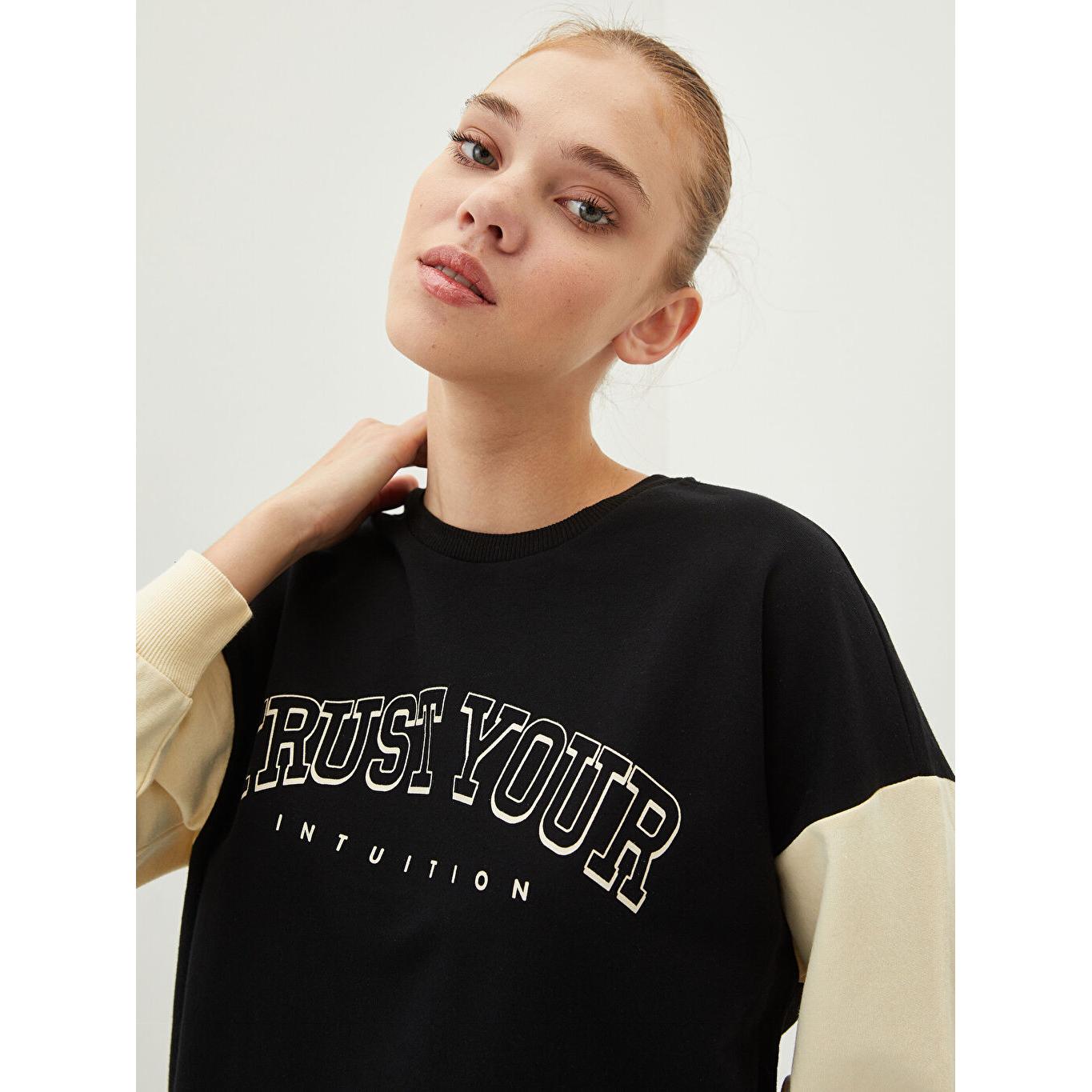 LCW CASUAL Женская толстовка с цветными блоками и длинным рукавом с цветным воротником черного цвета
LCW CASUAL Женская толстовка с цветными блоками и длинным рукавом с цветным воротником черного цвета