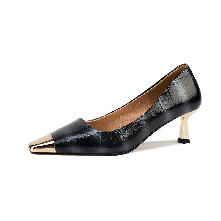 Leather thin heels pointed high heels female crocodile pattern 2025 new shallow mouth metal bag head sexy fashion sheepskin single shoes 39 чёрный
Leather thin heels pointed high heels female crocodile pattern 2025 new shallow mouth metal bag head sexy fashion sheepskin single shoes 39 чёрный