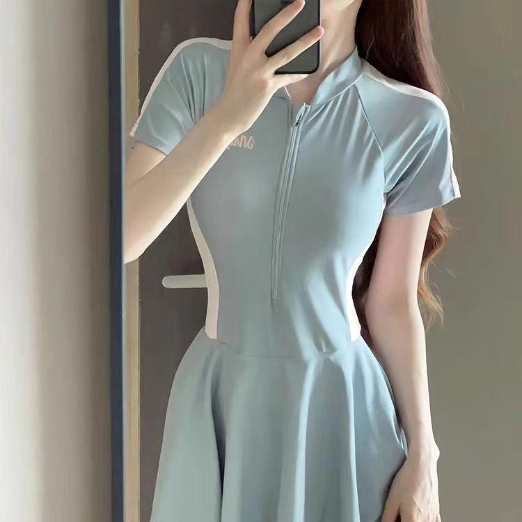 Professional Swimsuit Hot Spring Swimwear Fairy Women One-piece Sexy Belly-covering Short Sleeve Students S
Professional Swimsuit Hot Spring Swimwear Fairy Women One-piece Sexy Belly-covering Short Sleeve Students S