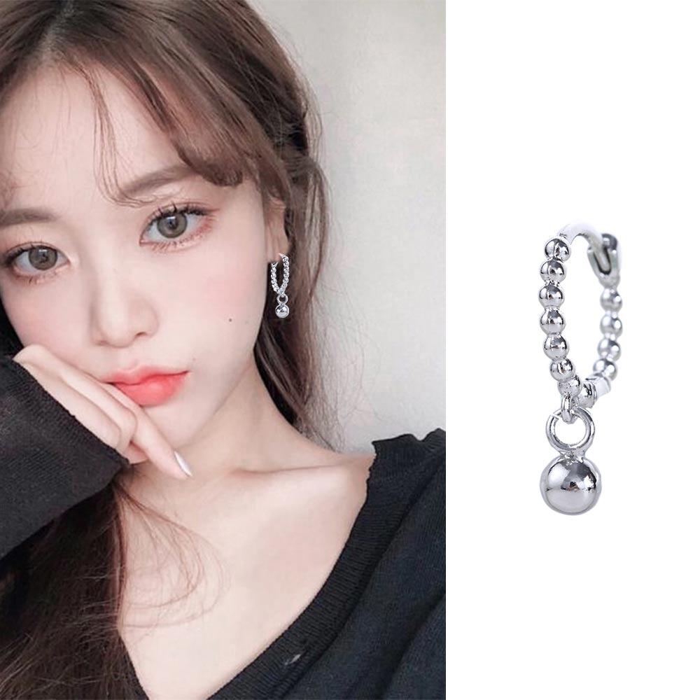 Personality Temperament Copper Beads Korean Hoop Earrings Fashion Jewelry Stud Earrings Ear Buckle
Personality Temperament Copper Beads Korean Hoop Earrings Fashion Jewelry Stud Earrings Ear Buckle