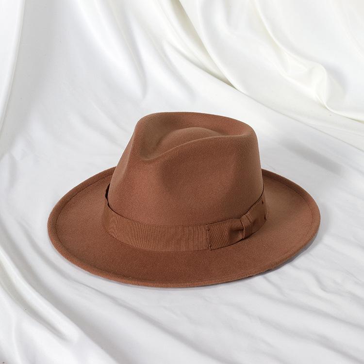 Feather Fedoras Hat for Men Women Black Felt Wide Brim Jazz Cap Gentleman Caps Plum Blossom 8 Playing Card Design Fedora Hat 57-60cm
Feather Fedoras Hat for Men Women Black Felt Wide Brim Jazz Cap Gentleman Caps Plum Blossom 8 Playing Card Design Fedora Hat 57-60cm