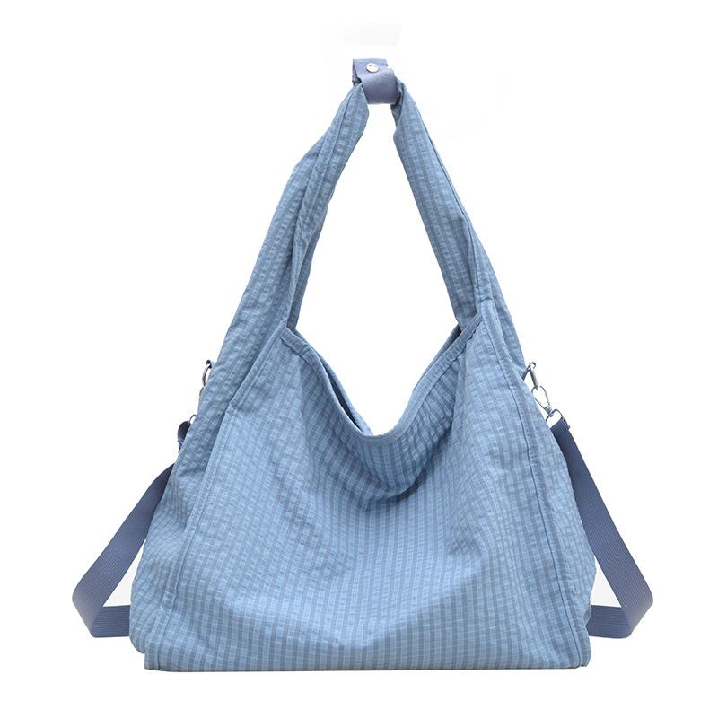 Новая нишевая сумка через плечо повседневная сумка-тоут большой вместимости сумка-мессенджер студенческая сумочка average size синий
Новая нишевая сумка через плечо повседневная сумка-тоут большой вместимости сумка-мессенджер студенческая сумочка average size синий