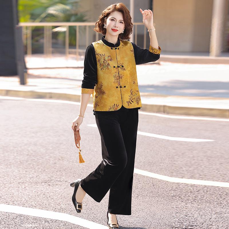 2026 Spring Chinese Style Women s Three-Piece Suit: Elegant Vest Ensemble for Middle-Aged & Elderly Mothers 5XL for 140-155 lbs жёлтый
2026 Spring Chinese Style Women s Three-Piece Suit: Elegant Vest Ensemble for Middle-Aged & Elderly Mothers 5XL for 140-155 lbs жёлтый