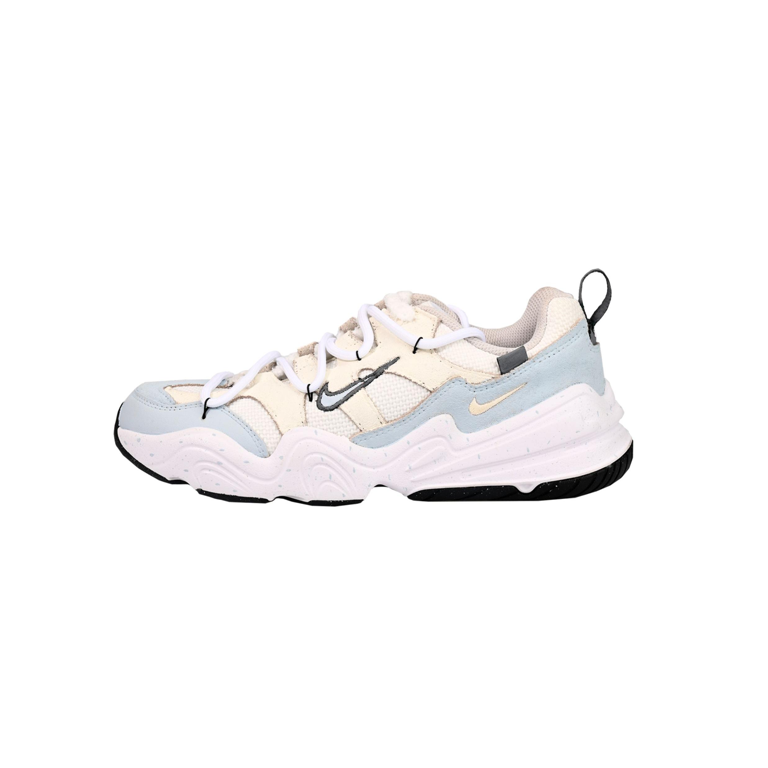 Nike Tech Hera Low top Casual Shoes Women s Beige Blue FN8921-161(Team6-) 35.5
Nike Tech Hera Low top Casual Shoes Women s Beige Blue FN8921-161(Team6-) 35.5