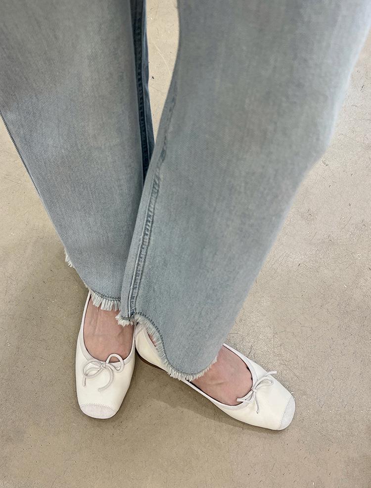 Sheepskin version~ Soft leather silver square head bow light mouth leather thin Mary Jane shoes women s flat ballet shoes 40
Sheepskin version~ Soft leather silver square head bow light mouth leather thin Mary Jane shoes women s flat ballet shoes 40