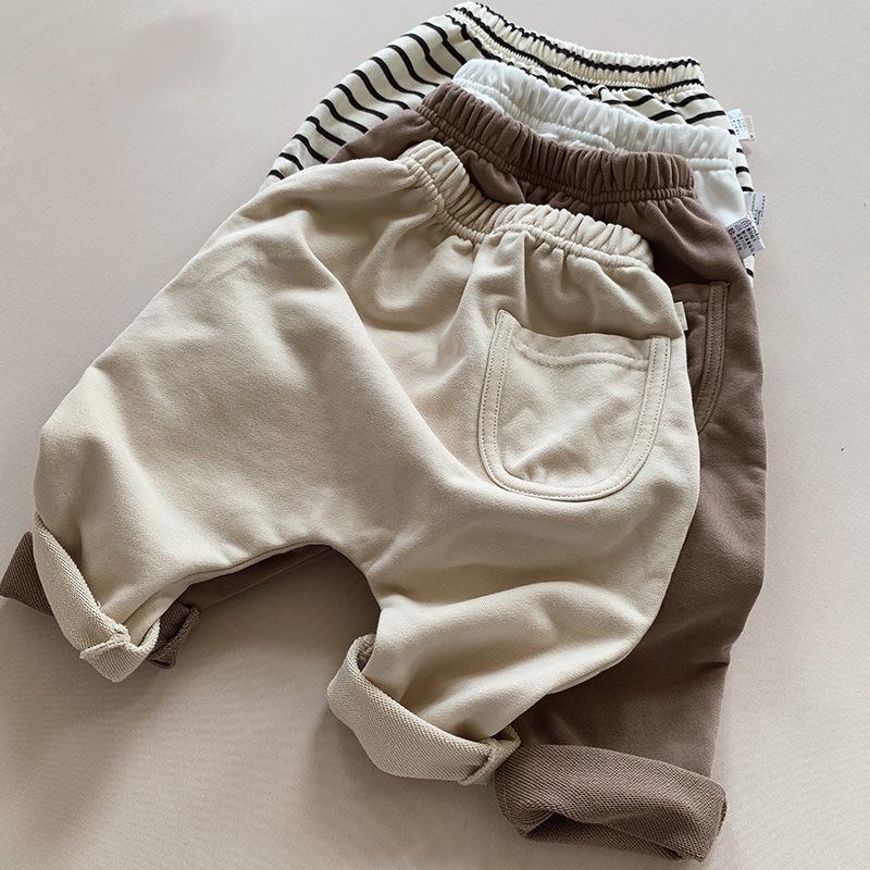 2025 Spring & Autumn Kids Harem Pants - Casual, Fashionable Loose Fit for Boys & Girls 80 cm
2025 Spring & Autumn Kids Harem Pants - Casual, Fashionable Loose Fit for Boys & Girls 80 cm