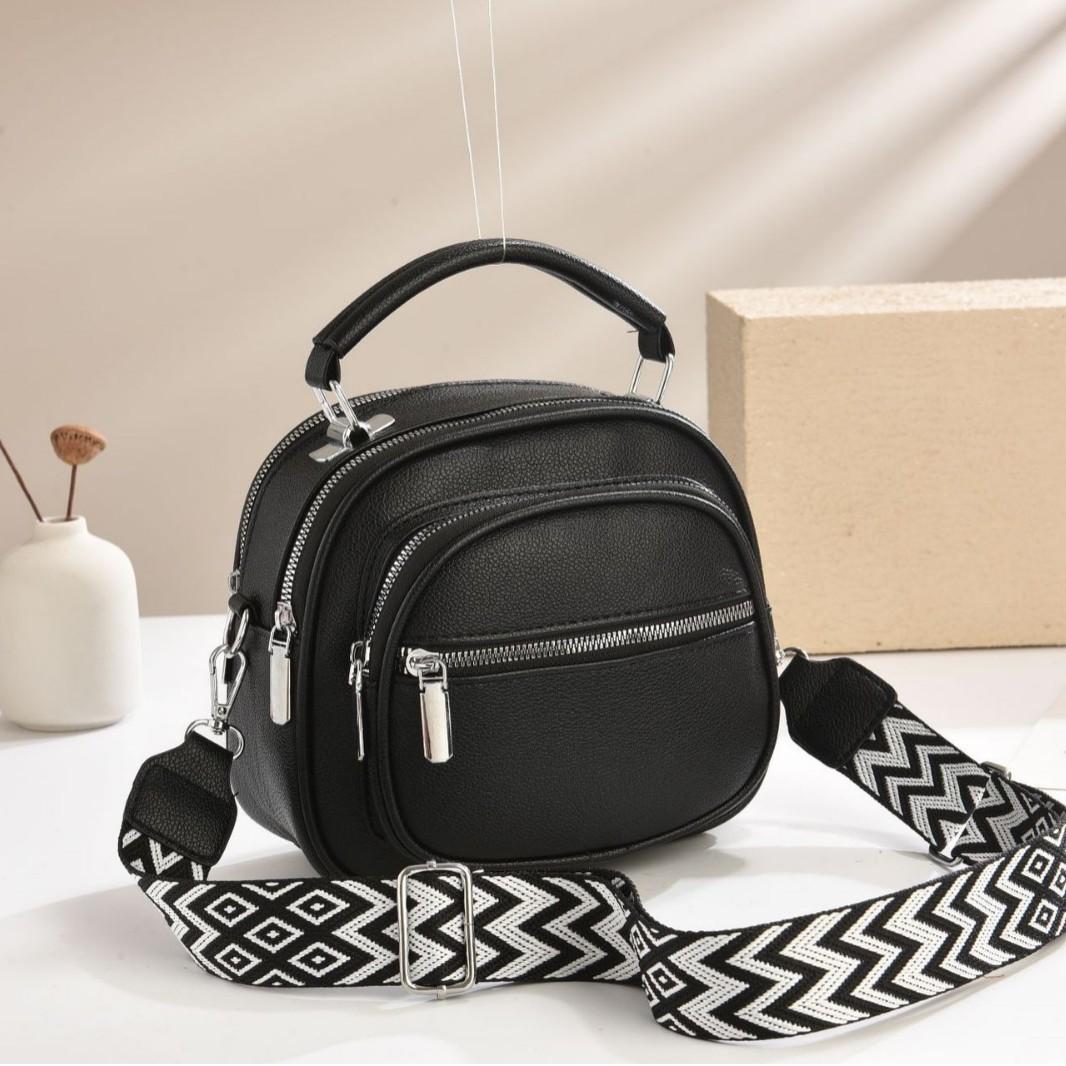 Exquisite Small Bag Summer Handbag Classic Fashion Messenger Bag Simple Shoulder Bag 21*9*18 чёрный
Exquisite Small Bag Summer Handbag Classic Fashion Messenger Bag Simple Shoulder Bag 21*9*18 чёрный