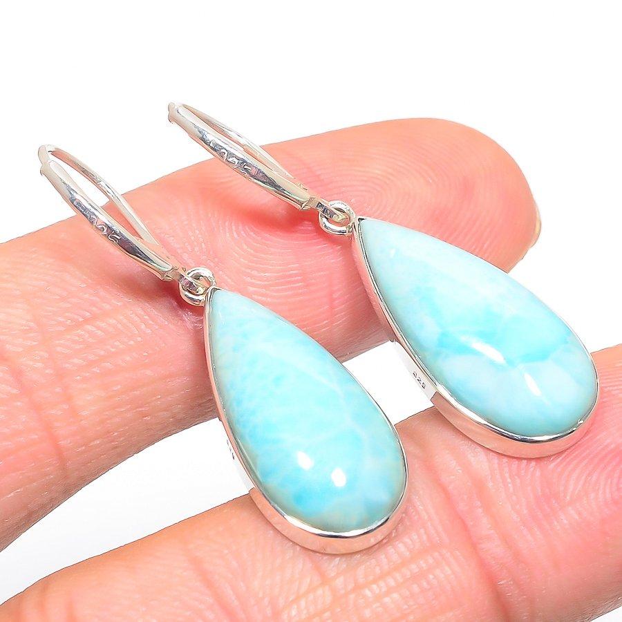 Серьги из чистого серебра 925 пробы с драгоценным камнем Natural Republic Larimar 1,25 дюйма L2n32
Серьги из чистого серебра 925 пробы с драгоценным камнем Natural Republic Larimar 1,25 дюйма L2n32