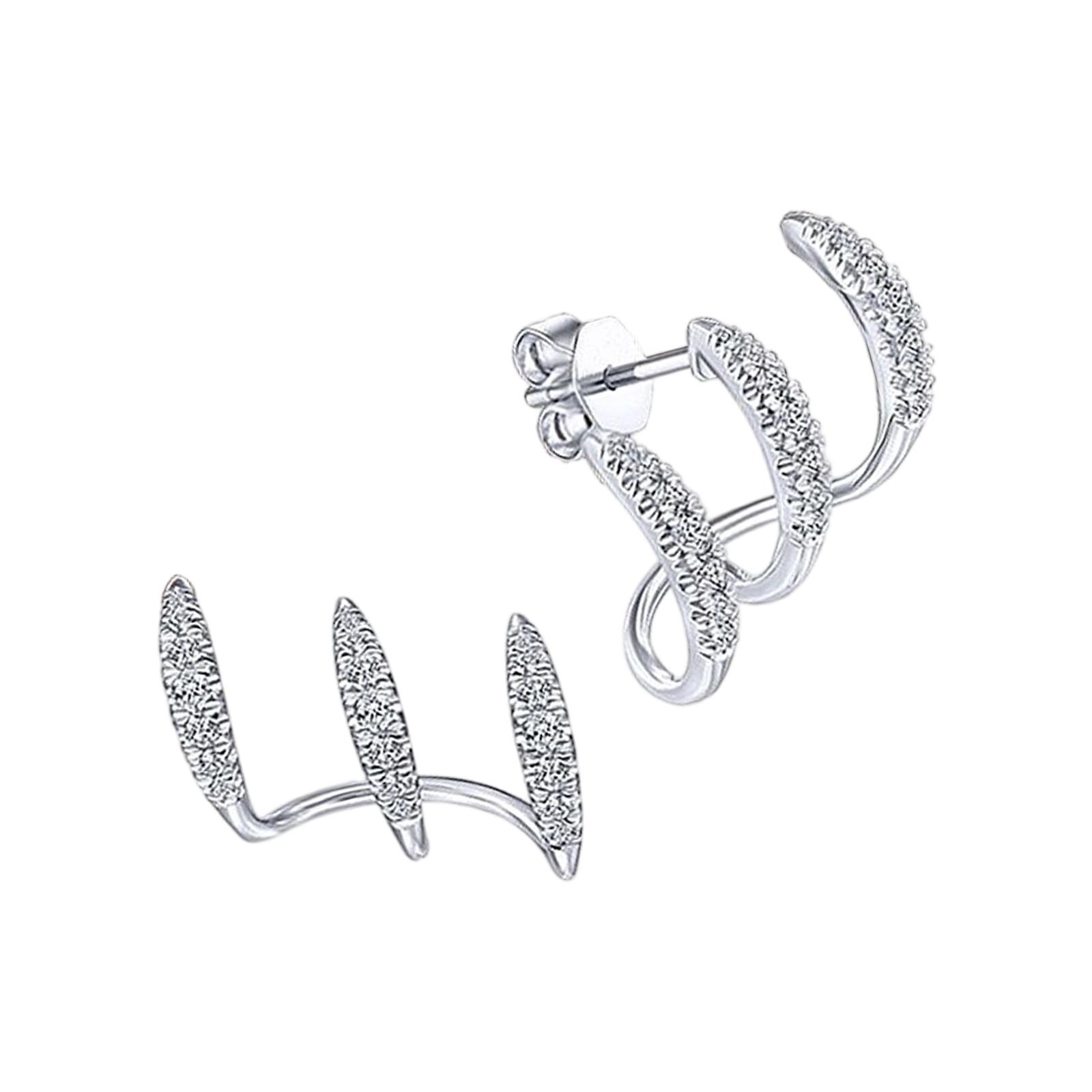 Comfortable Alloy Earrings Curved Three Prong Design In Two Classical Shades For Daily And Formal Event.
Comfortable Alloy Earrings Curved Three Prong Design In Two Classical Shades For Daily And Formal Event.