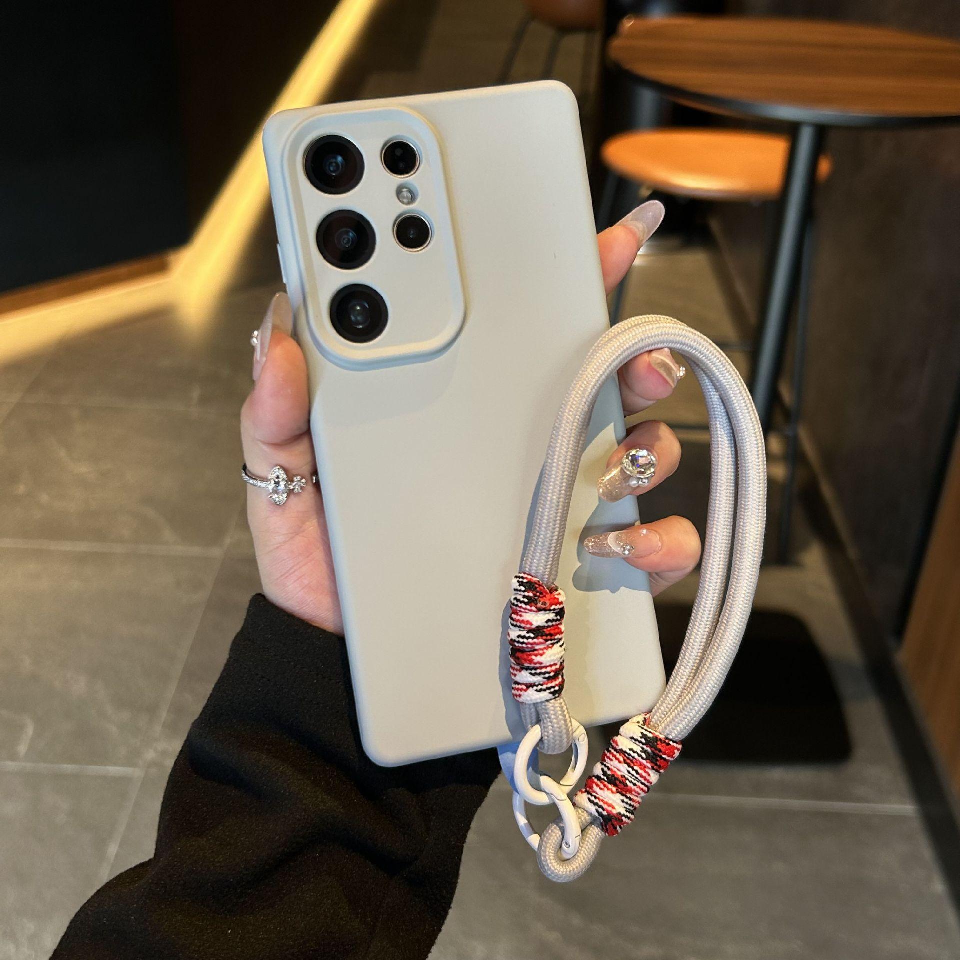 Suitable for Samsung S25 Ultra Mobile Phone Case New Lanyard Liquid Silicone S24plus Full Inclusive Lens S23 Samsung 22
Suitable for Samsung S25 Ultra Mobile Phone Case New Lanyard Liquid Silicone S24plus Full Inclusive Lens S23 Samsung 22