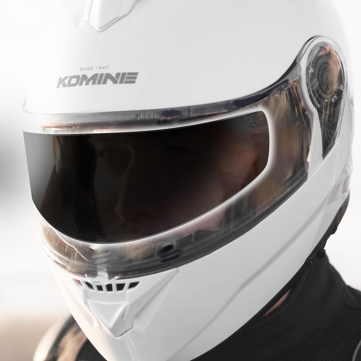 Komine Clear Smoke Free Photochromic Film 01-505 HK-505
Komine Clear Smoke Free Photochromic Film 01-505 HK-505