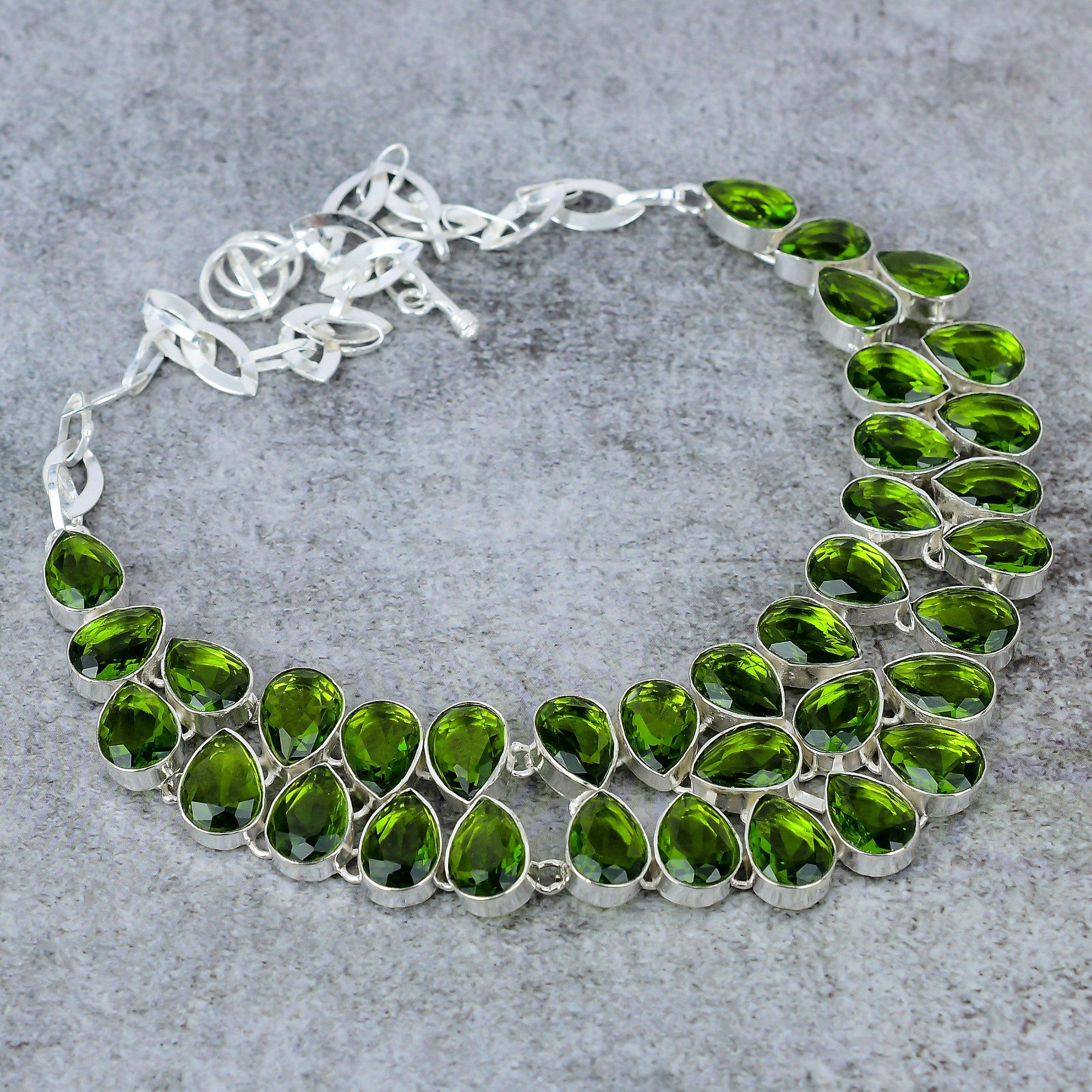 Peridot Gemstone Handmade 925 Sterling Silver Jewelry Necklace 18 M-317
Peridot Gemstone Handmade 925 Sterling Silver Jewelry Necklace 18 M-317