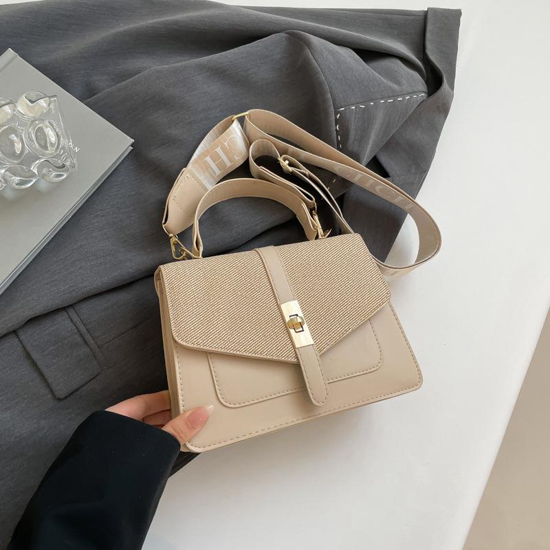 Высококачественная нишевая сумка женская летняя 2025 новая модная фактурная портативная сумка через плечо маленькая квадратная сумка-мессенджер хаки