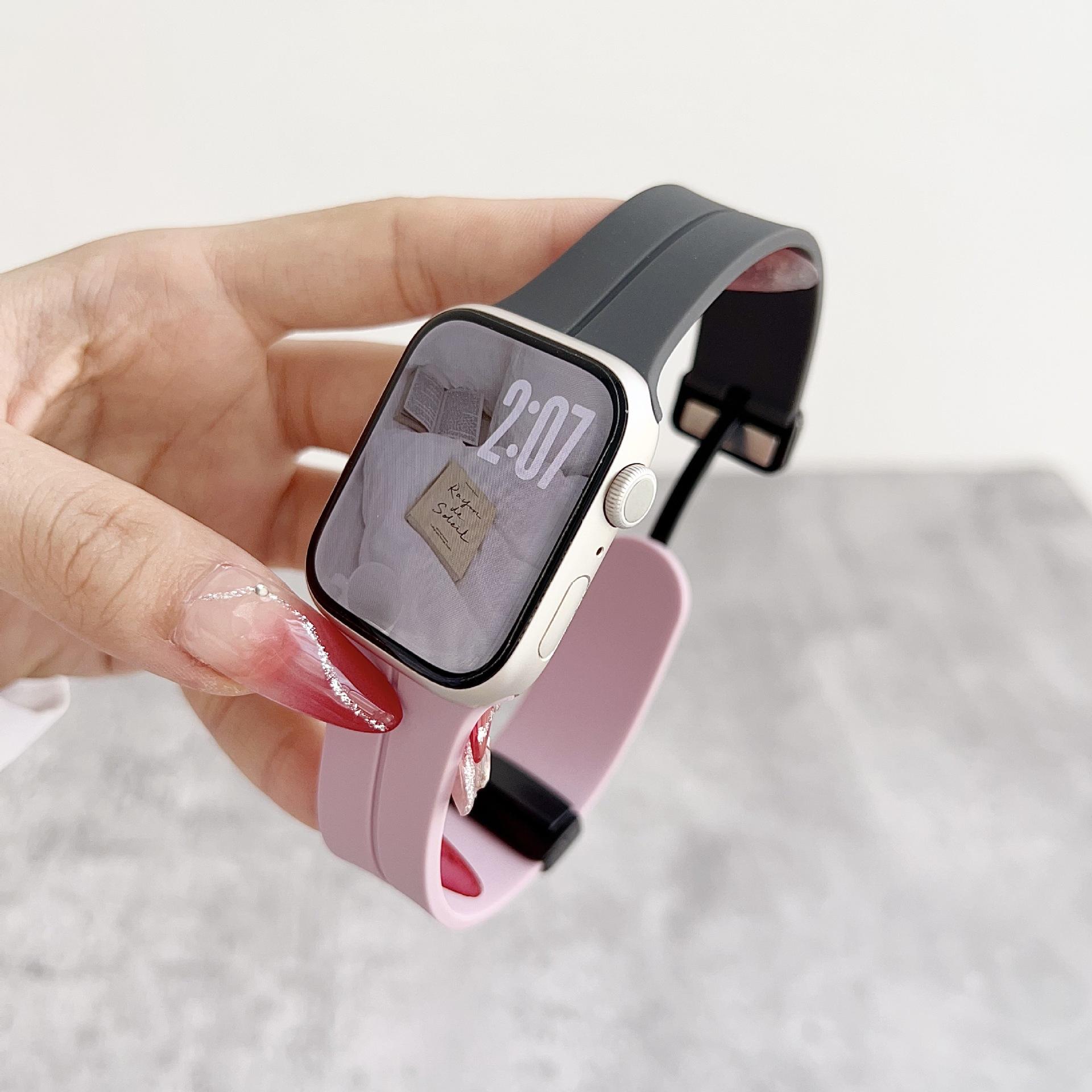 Two-Color Silicone Magnetic Buckle Strap For Apple Watch 10 Strap Iwatch Se9876 (1/2/3 generation 42mm)/44/45/46/49mm universal
Two-Color Silicone Magnetic Buckle Strap For Apple Watch 10 Strap Iwatch Se9876 (1/2/3 generation 42mm)/44/45/46/49mm universal