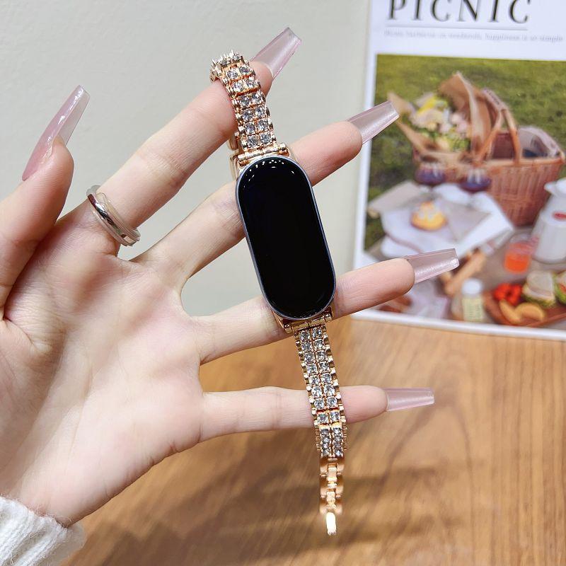 Slim Bling Metal Band for Xiaomi Mi Band 9 Smartwatch Wristband Glitter Diamond Bracelet Metal Straps for Mi Band 8 Watch Correa Mi Band 8 рожевий колір золота
Slim Bling Metal Band for Xiaomi Mi Band 9 Smartwatch Wristband Glitter Diamond Bracelet Metal Straps for Mi Band 8 Watch Correa Mi Band 8 рожевий колір золота
