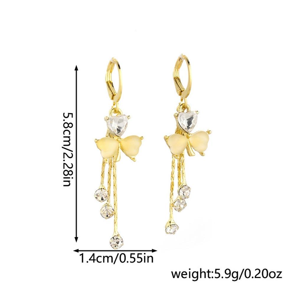 New Light Luxury Three Leaf Clover Ear Buckle with Advanced Sense Cat Eye Stone Tassel Unique Four Leaf Clover Earrings золотой
New Light Luxury Three Leaf Clover Ear Buckle with Advanced Sense Cat Eye Stone Tassel Unique Four Leaf Clover Earrings золотой