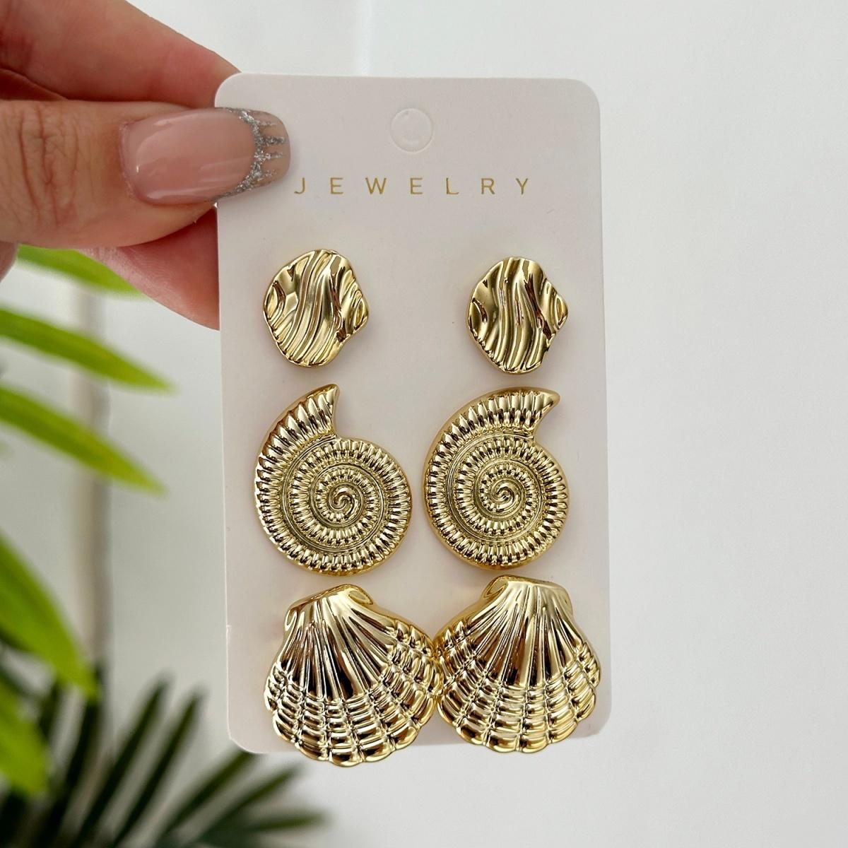CCB Shell Starfish Stud Earrings Set For Women Men Conch Spiral Waterdrop Earrings Fashion Summer Beach Seaside Party Zircon
CCB Shell Starfish Stud Earrings Set For Women Men Conch Spiral Waterdrop Earrings Fashion Summer Beach Seaside Party Zircon