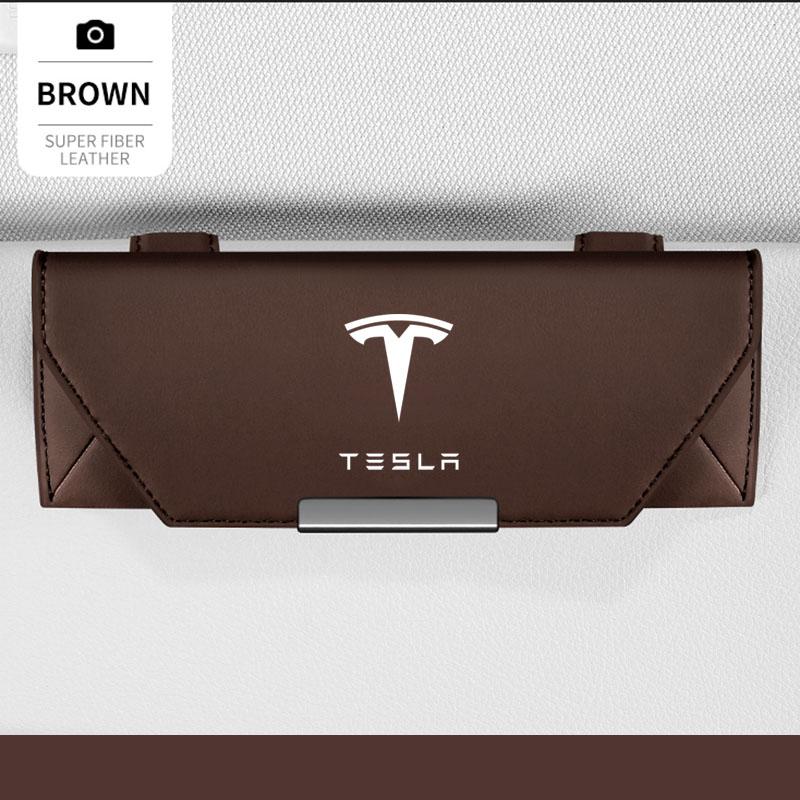 Tesla Model Y Juniper Tesla Model 3 S X Highland Body Kit interior Accessories Car Sunglasses Glasses Holder Glasses Case Clip коричневий
Tesla Model Y Juniper Tesla Model 3 S X Highland Body Kit interior Accessories Car Sunglasses Glasses Holder Glasses Case Clip коричневий