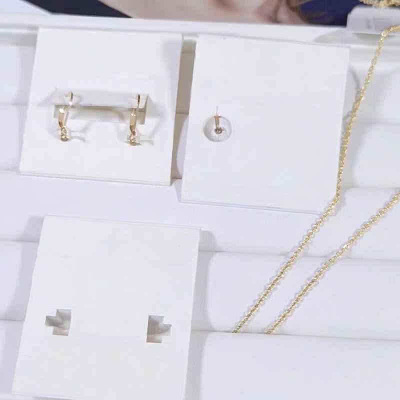 Button Clavicle Chain with Real Gold Plating, High-End and Elegant, Versatile Leopard Print Non-Pierced Fashion Necklace for Women Earring Diameter 1.2cm
Button Clavicle Chain with Real Gold Plating, High-End and Elegant, Versatile Leopard Print Non-Pierced Fashion Necklace for Women Earring Diameter 1.2cm