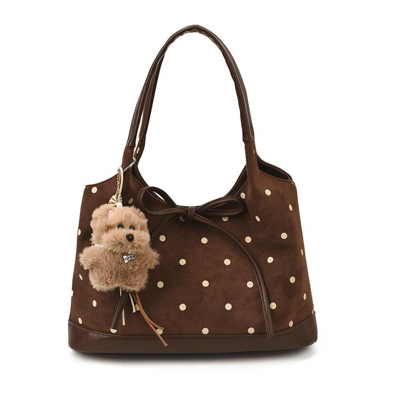 Y2K Cute Polka Dot Suede Shoulder Bag For Ladies Brown Large Capacity Tote Purse Plush Puppy Charm Bowknot Decor Retro Handbag No Pendant
Y2K Cute Polka Dot Suede Shoulder Bag For Ladies Brown Large Capacity Tote Purse Plush Puppy Charm Bowknot Decor Retro Handbag No Pendant