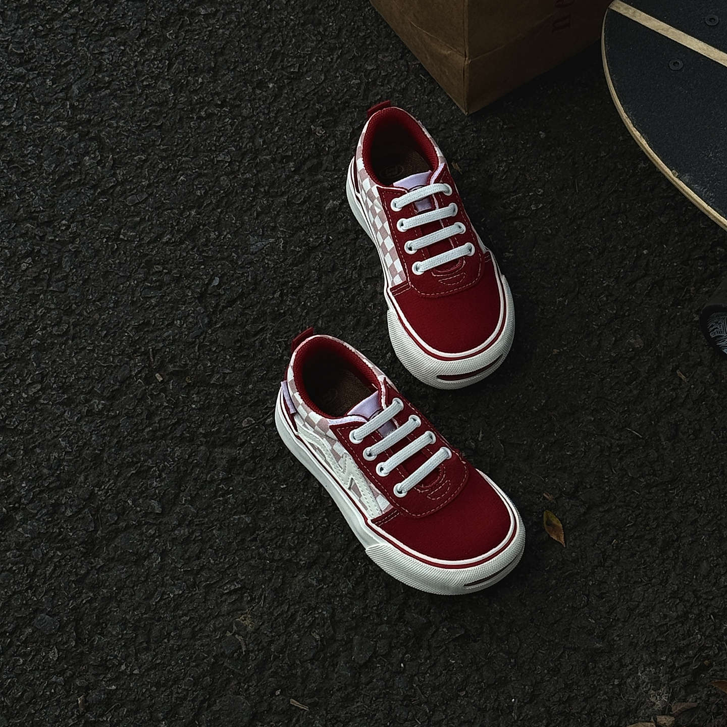 XSHX детские парусиновые кеды для скейтборда с широким носком, дизайн с одной педалью и липучкой, осенние кеды для мальчиков и девочек, Вэньчжоу 34 красный
XSHX детские парусиновые кеды для скейтборда с широким носком, дизайн с одной педалью и липучкой, осенние кеды для мальчиков и девочек, Вэньчжоу 34 красный