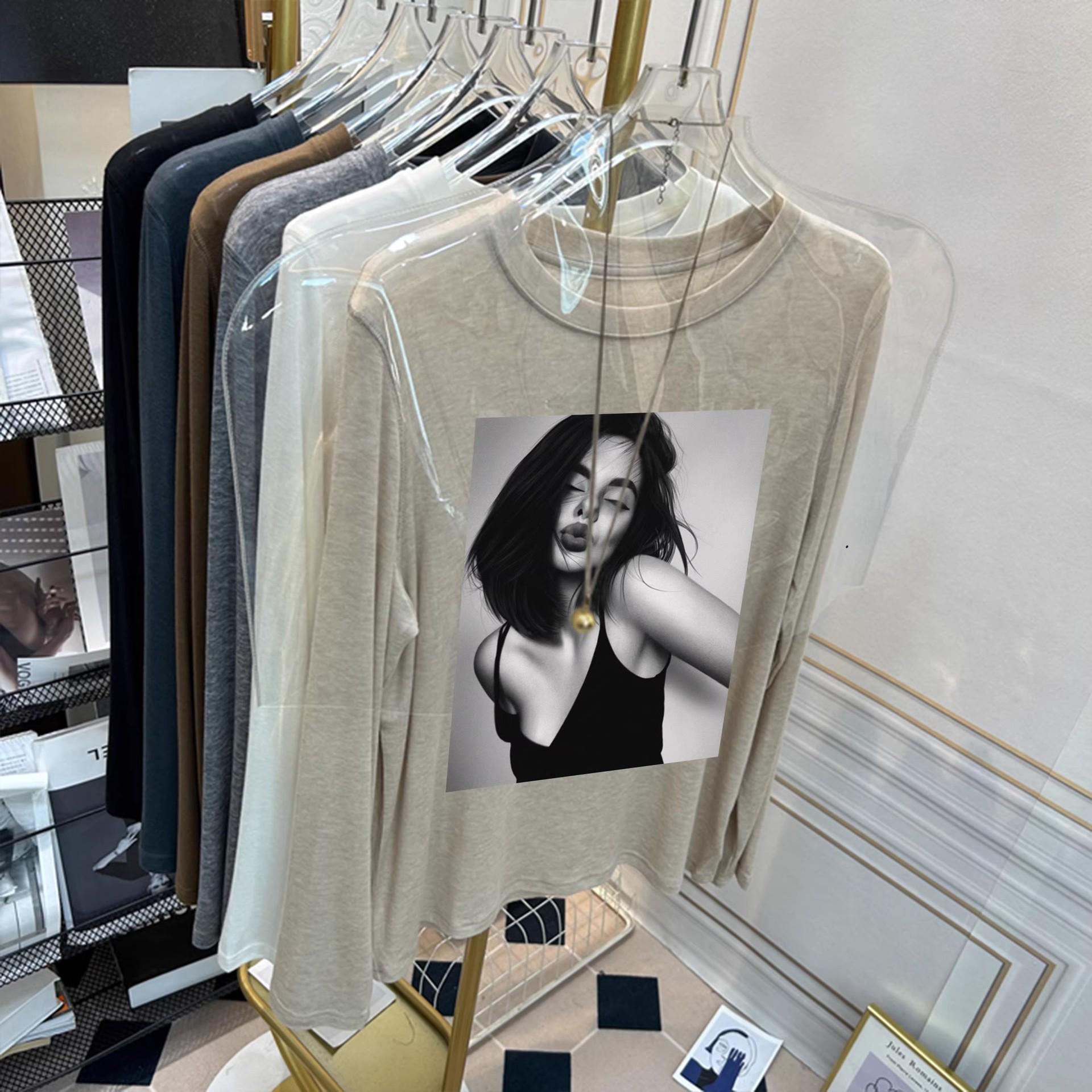 Women s Retro Print Tencel T-Shirt - Slim Fit, Long Sleeve for Autumn/Winter XXL
Women s Retro Print Tencel T-Shirt - Slim Fit, Long Sleeve for Autumn/Winter XXL