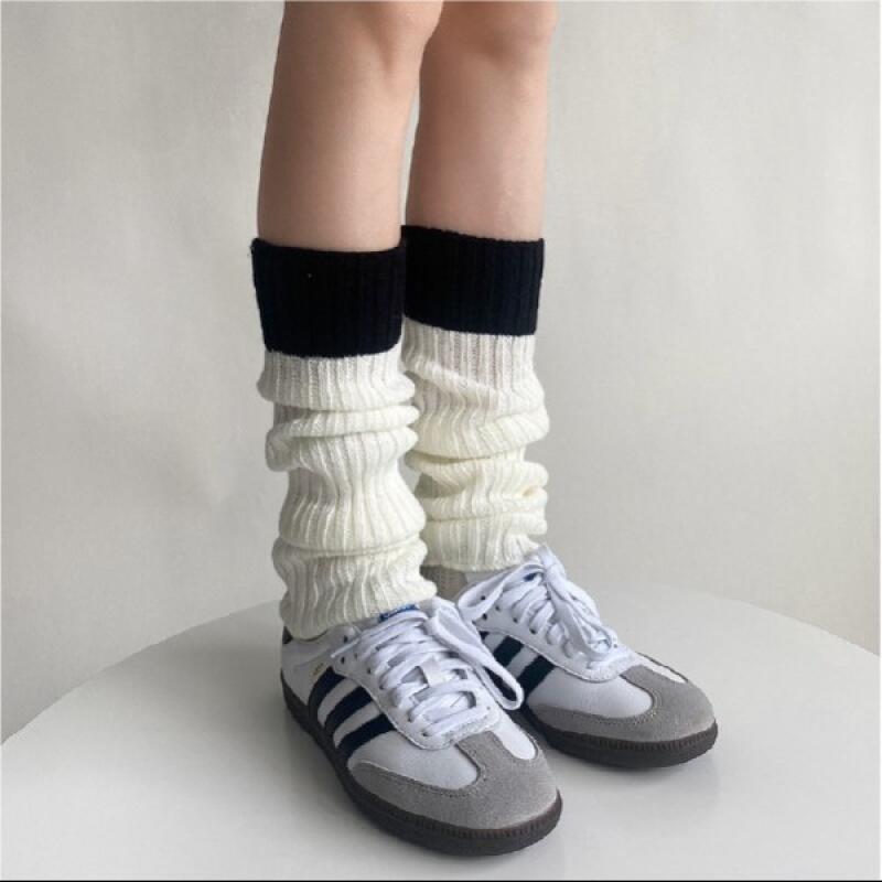 Color blocking leg warmers, cold-weather foot warmers, and socks Color block leg warmers black
Color blocking leg warmers, cold-weather foot warmers, and socks Color block leg warmers black