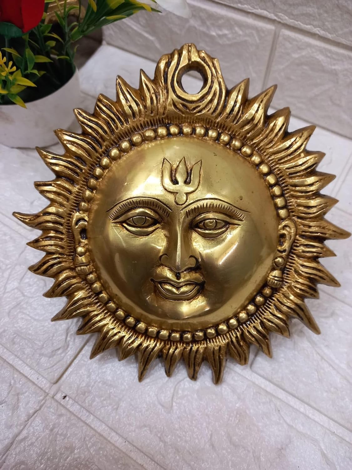 Metal Surya Wall Hanging, Home Decor, Handmade Decorative Wall Hanging Sun Idol
Metal Surya Wall Hanging, Home Decor, Handmade Decorative Wall Hanging Sun Idol