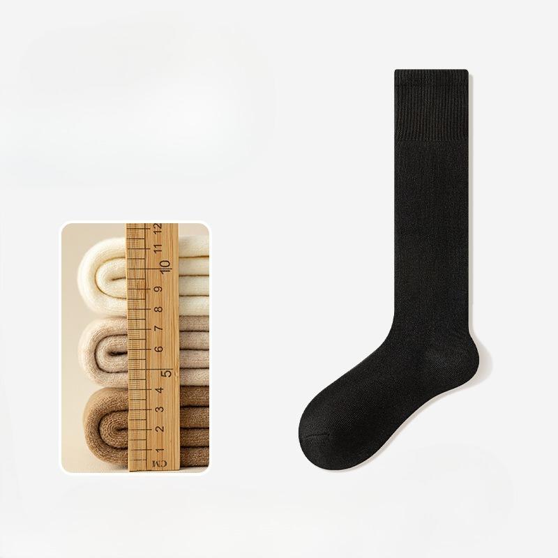 Winter and Autumn Thick Wool Socks, Warm Calf Socks, Children s Extended and Lined Wool Ring Socks, High-topped Socks, Women s Base Layer Socks 1 pair чорний
Winter and Autumn Thick Wool Socks, Warm Calf Socks, Children s Extended and Lined Wool Ring Socks, High-topped Socks, Women s Base Layer Socks 1 pair чорний