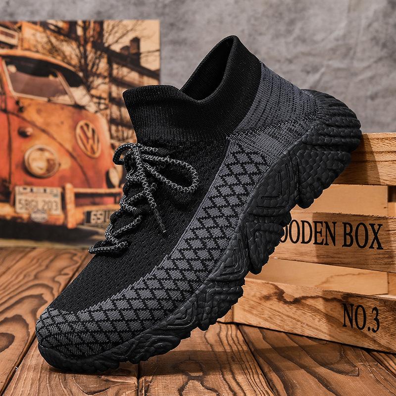 Large size new fly-woven mesh breathable sports shoes men s casual travel shoes lightweight running shoes men 47
Large size new fly-woven mesh breathable sports shoes men s casual travel shoes lightweight running shoes men 47