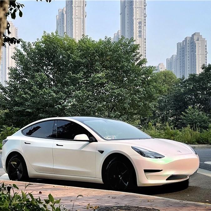High Gloss Dawn White PET Car Wrap - Full Body Paint Protection Film Stickers
High Gloss Dawn White PET Car Wrap - Full Body Paint Protection Film Stickers
