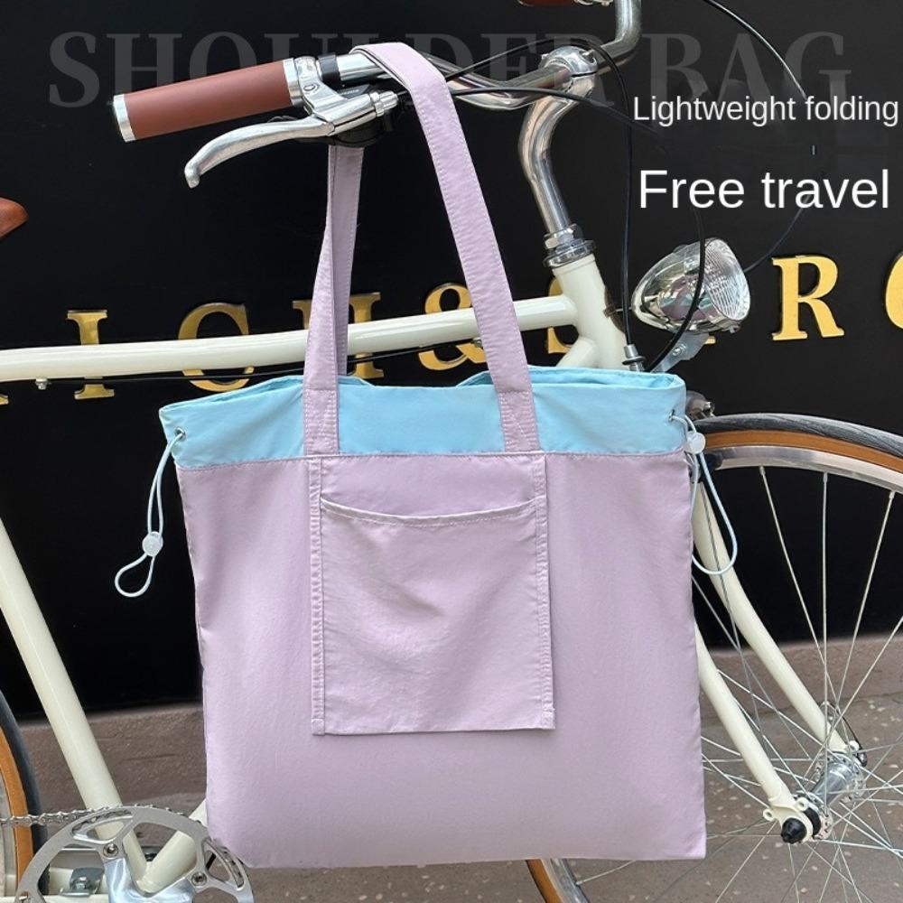 Lightweight Travel Grocery Bag with Drawstring Shoulder Bag Portable Drawstring Handbag Student темно-синього кольору
Lightweight Travel Grocery Bag with Drawstring Shoulder Bag Portable Drawstring Handbag Student темно-синього кольору