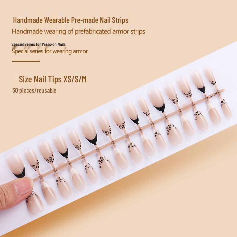 30-Piece Removable French Leopard Print Fake Nails - Trendy Short Hot Girl Style Glue Version
30-Piece Removable French Leopard Print Fake Nails - Trendy Short Hot Girl Style Glue Version