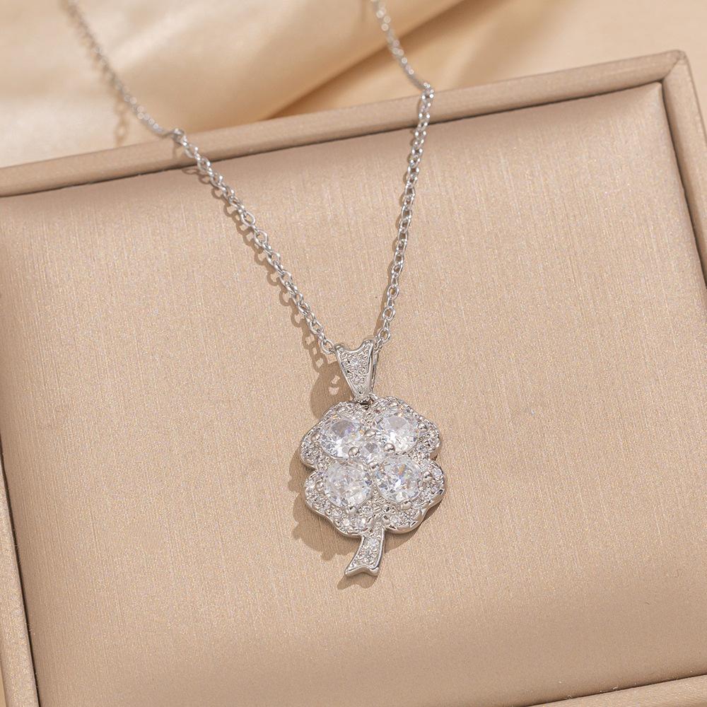 Elegant Full-Crystal Four-Leaf Clover Necklace & Stud Earrings Set, Minimalist Titanium Steel Jewelry, Fashionable Gift for Women 8928 silver necklace
Elegant Full-Crystal Four-Leaf Clover Necklace & Stud Earrings Set, Minimalist Titanium Steel Jewelry, Fashionable Gift for Women 8928 silver necklace